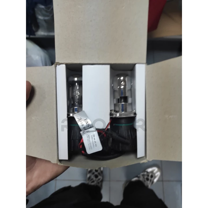 Комплект ксенонового світла MICHI MI H4 5000K 35W HI/LOW-фото 1